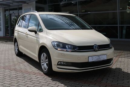 VW Touran 34.020 km 28.900 &euro; Bückeburg 31675