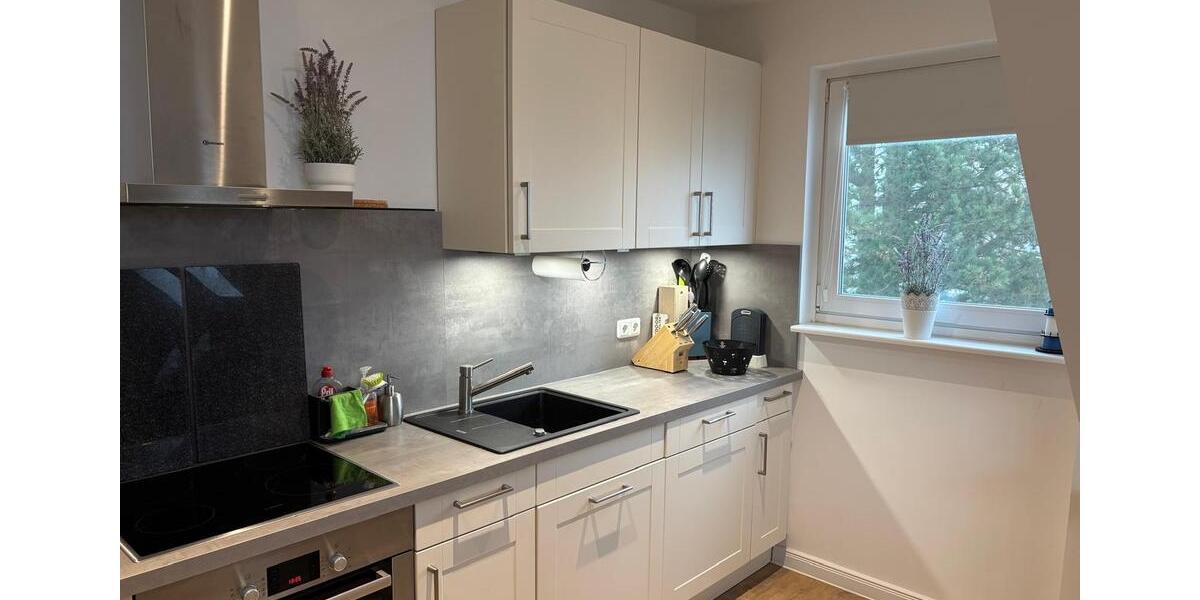 Dachgeschoßwohnung Lübeck Kücknitz - 3 Zimmer, 71 m&sup2;, 1.770&euro; | Angebot:25498579