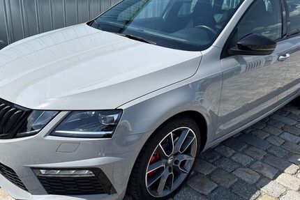 Skoda Octavia 86.645 km 21.990 &euro; Wörth an der Donau 93086