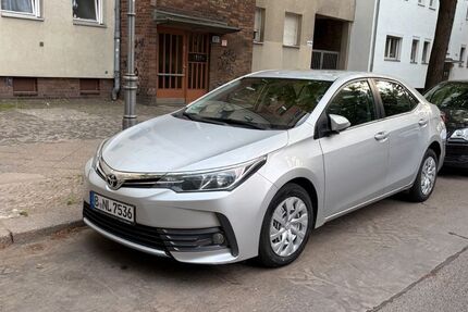 Toyota Corolla 171.455 km 12.800 &euro; Berlin 13509