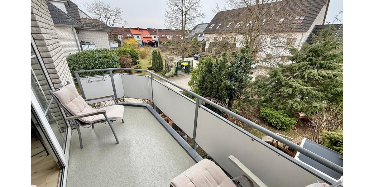 HORN IMMOBILIEN++RESERVIERT! Neubrandenburg, helle 3-Raum Eigentumswohnung mit Balkon, Stellplatz und Einbauküche - Etagenwohnung Neubrandenburg | Angebot:26085782