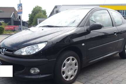 Peugeot 206 83.000 km 3.700 € Siegburg 53721