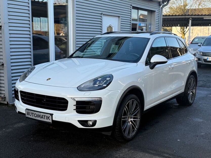 Porsche Cayenne 259.000 km 27.500 € Krefeld 47809