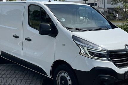 Renault Trafic 83.000 km 15.880 &euro; Langen 63225