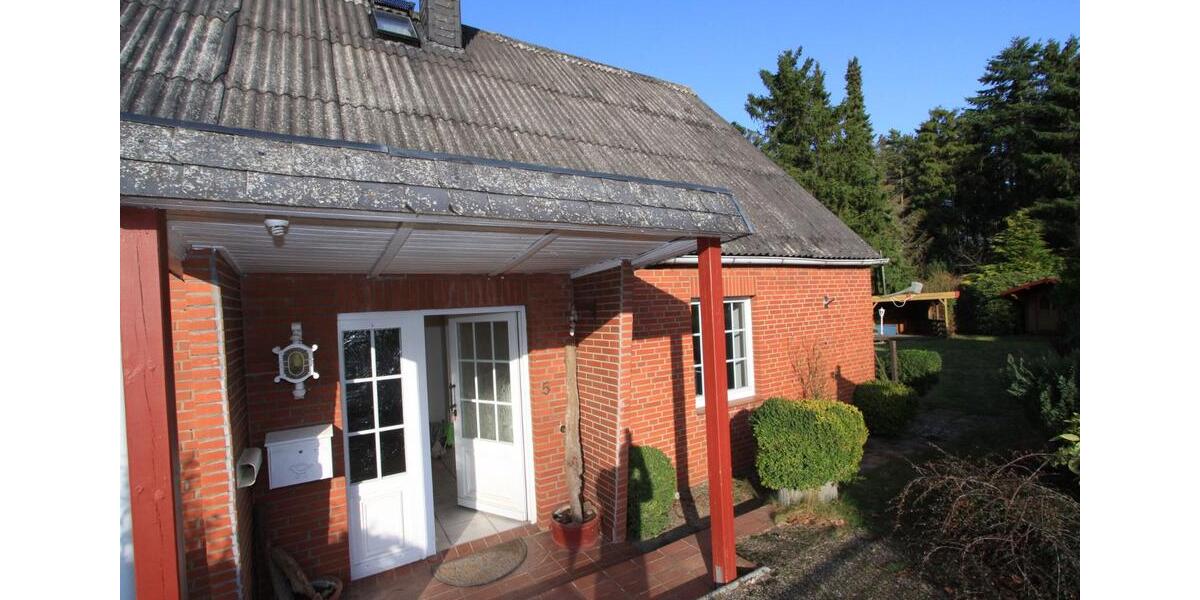 Doppelhaushälfte Blekendorf - 5 Zimmer, 178 m&sup2;, 1.500&euro; | Angebot:25591108