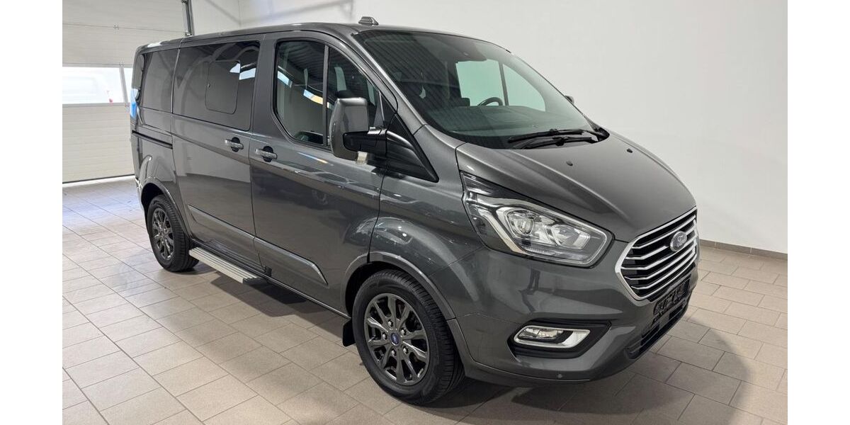 Ford Tourneo Custom 88.300 km 31.990 &euro; Naumburg 06618