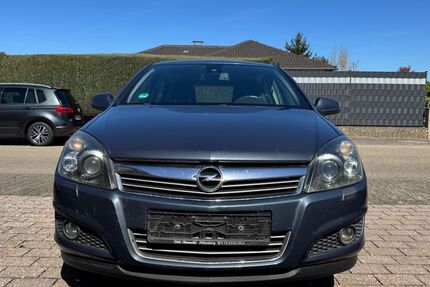 Opel Astra 215.416 km 2.899 &euro; Wörth am Rhein 76744