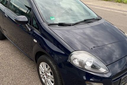 Fiat Punto 176.854 km 3.000 &euro; Hockenheim 68766