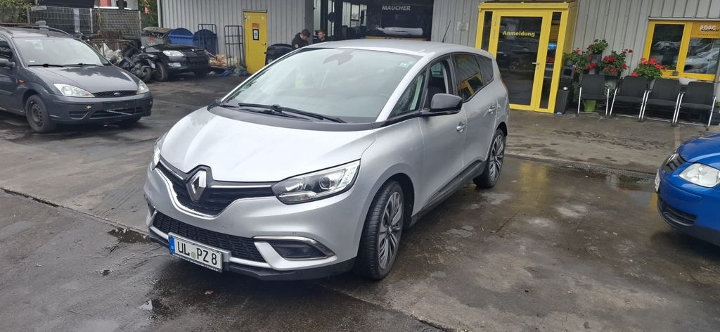 Renault Scenic 86.999 km 11.999 &euro; ulm 89081