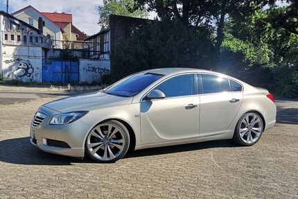 Opel Insignia 190.000 km 3.999 &euro; Peine 31226