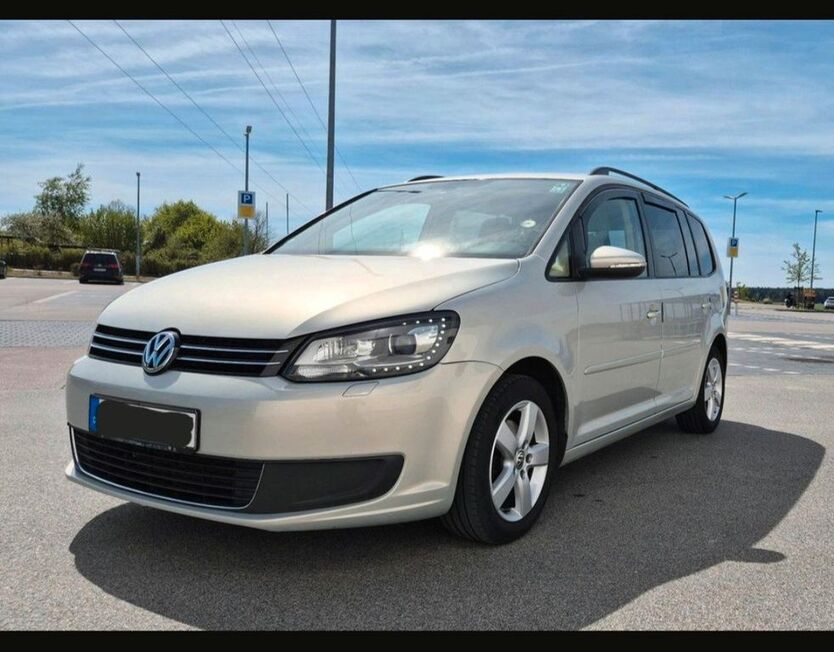 VW Touran 230.000 km 5.999 € Roth 91183