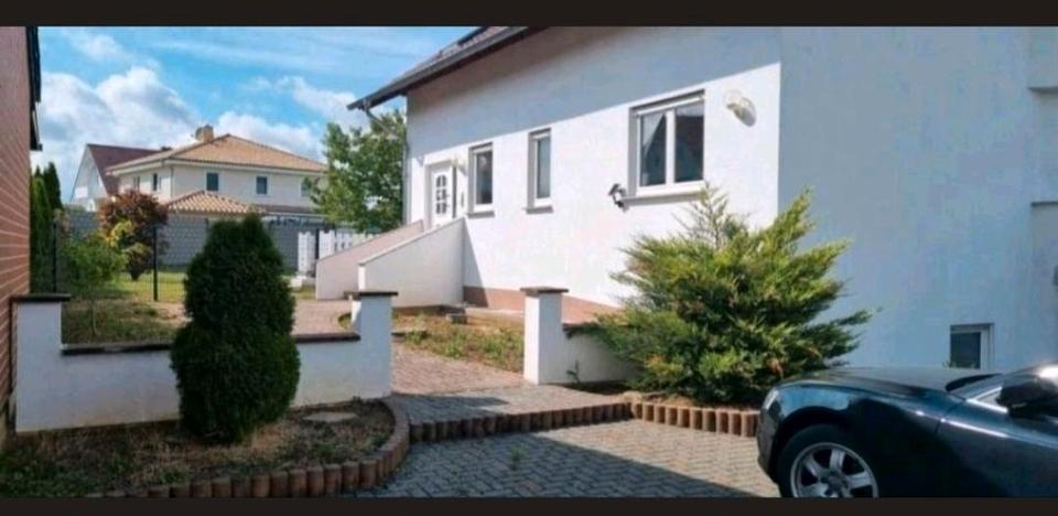 Mehrfamilienhaus, Wohnhaus Sontra - 9 Zimmer, 270 m&sup2;, 395.000&euro; | Angebot:26960073