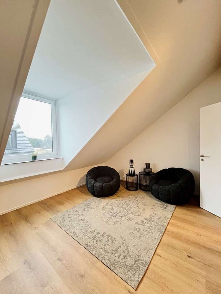 Haus zum Mieten in Kerpen Türnich 1.995 € 144.6 m²
