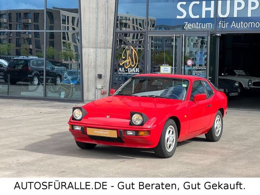 924