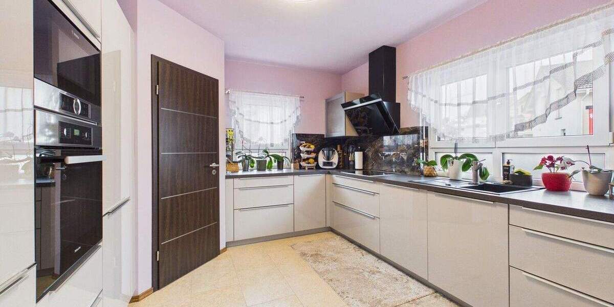 Einfamilienhaus Rottenburg an der Laaber Rottenburg - 4 Zimmer, 148 m&sup2;, 735.000&euro; | Angebot:24859075