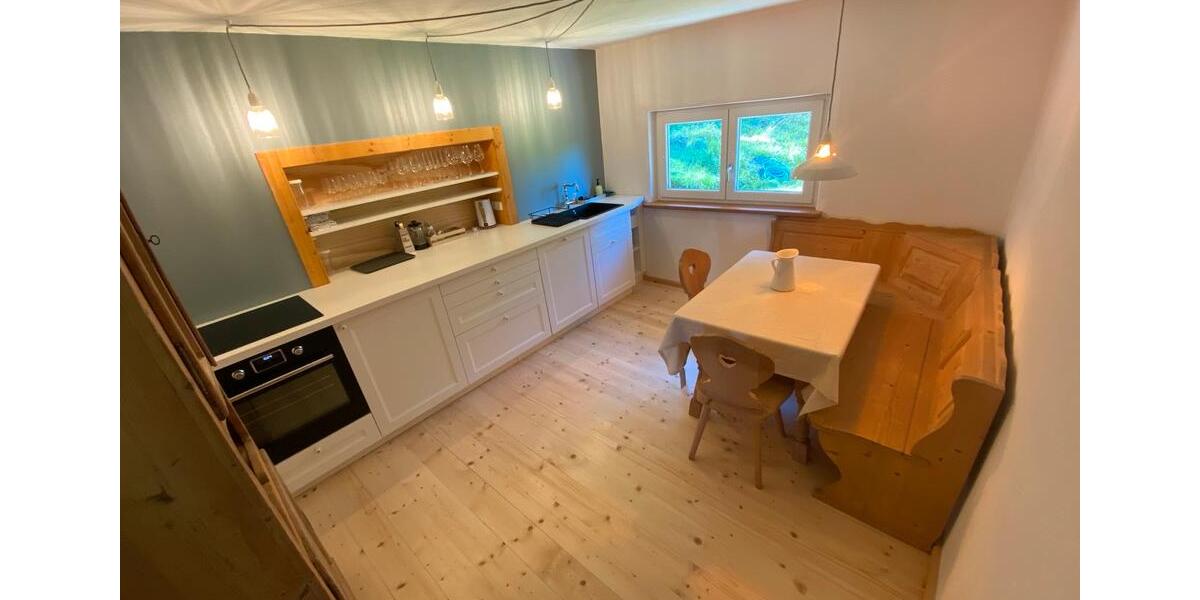 Einfamilienhaus Bergen - 5 Zimmer, 120 m&sup2;, 2.200&euro; | Angebot:26312674