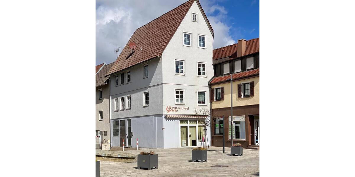 Mehrfamilienhaus, Wohnhaus Altusried - 7 Zimmer, 210 m&sup2;, 350.000&euro; | Angebot:23831204