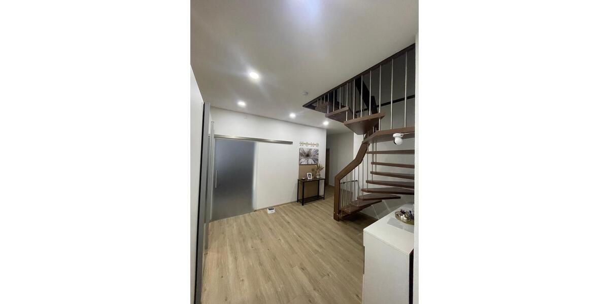 Bungalow Mössingen - 4 Zimmer, 135 m&sup2;, 899.000&euro; | Angebot:26099900