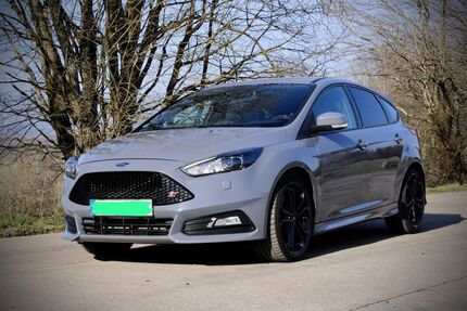 Ford Focus 126.634 km 15.599 &euro; Berschweiler 55777