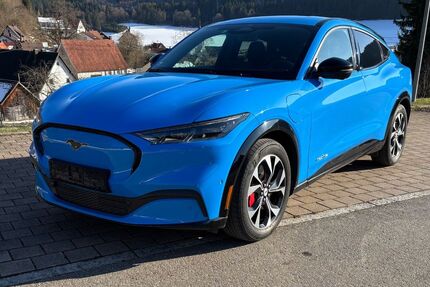 Ford Mustang Mach-E 31.700 km 33.500 &euro; Reichenbach 78564