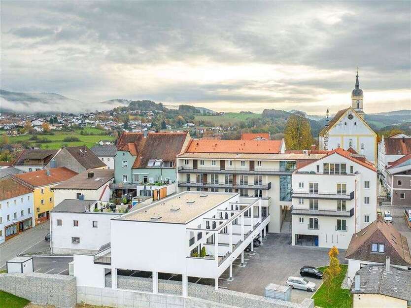 Wohnung zum Mieten in Viechtach 803 € 73 m²