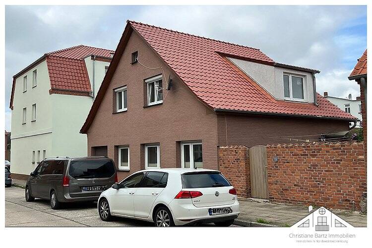 Einfamilienhaus Neukloster - 5 Zimmer, 100 m&sup2;, 134.750&euro; | Angebot:25747414