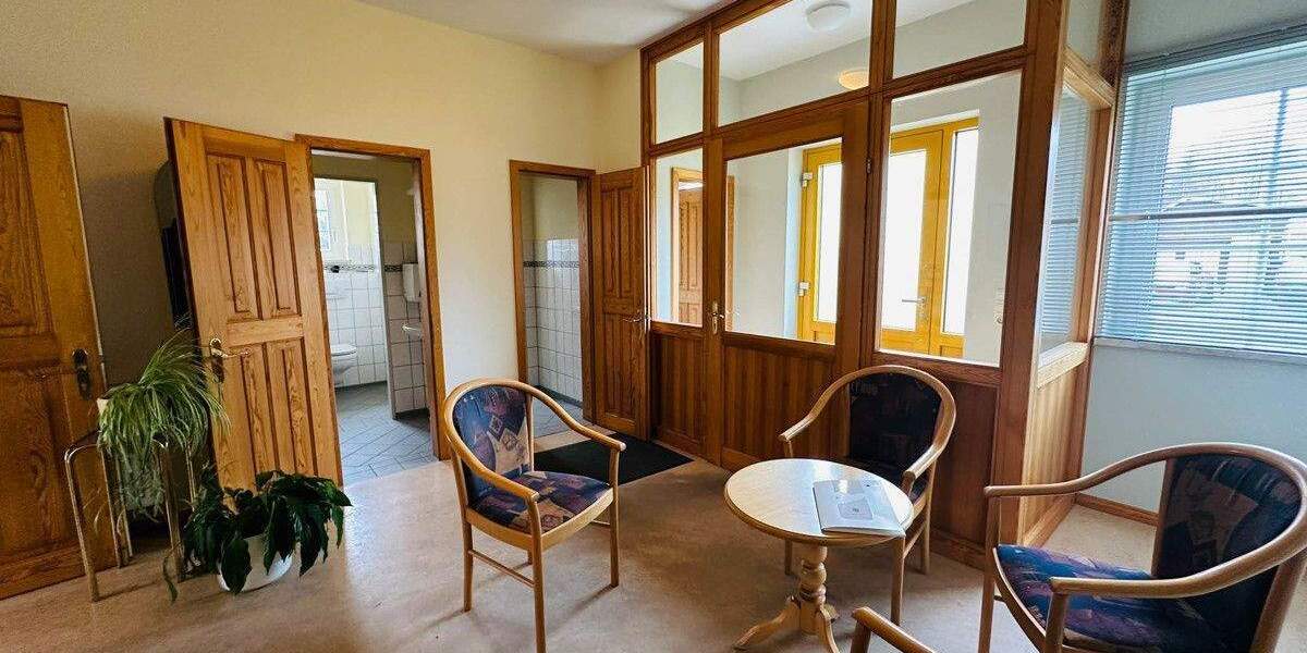 Einfamilienhaus Marienberg / Reitzenhain Reitzenhain - 1 Zimmer, 160 m&sup2;, 170.000&euro; | Angebot:25688284