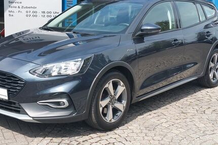 Ford Focus 96.000 km 13.690 &euro; Überlingen 88662