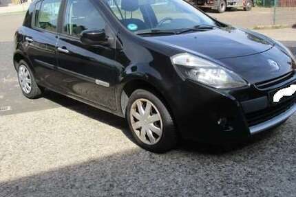 Renault Clio 200.000 km 2.250 € Ibbenbueren 49477