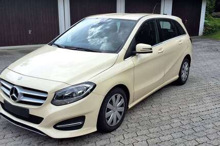 Mercedes-Benz 180 365.000 km 4.500 &euro; Oberau 82496