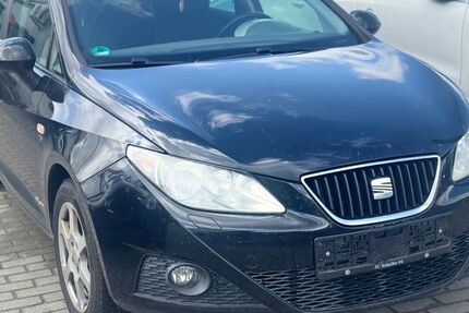 Seat Ibiza 227.740 km 2.499 &euro; Wildau 15745