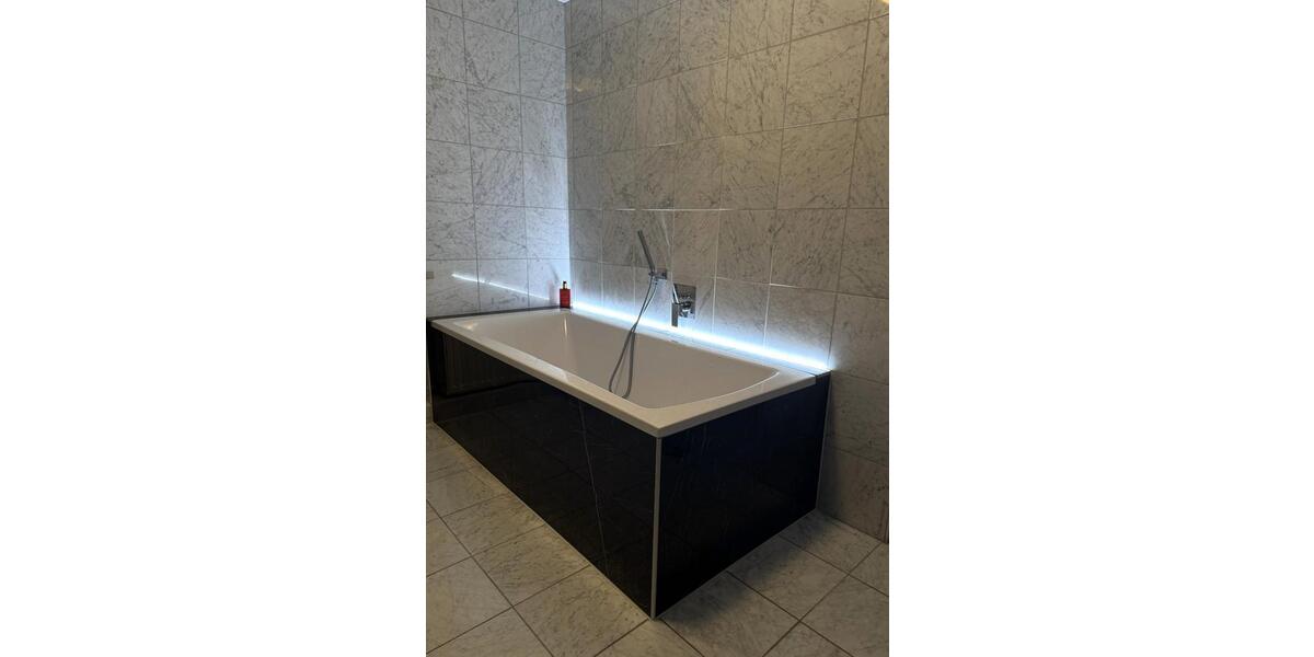 Villa Tirschenreuth - 8 Zimmer, 260 m&sup2;, 745.000&euro; | Angebot:24398586