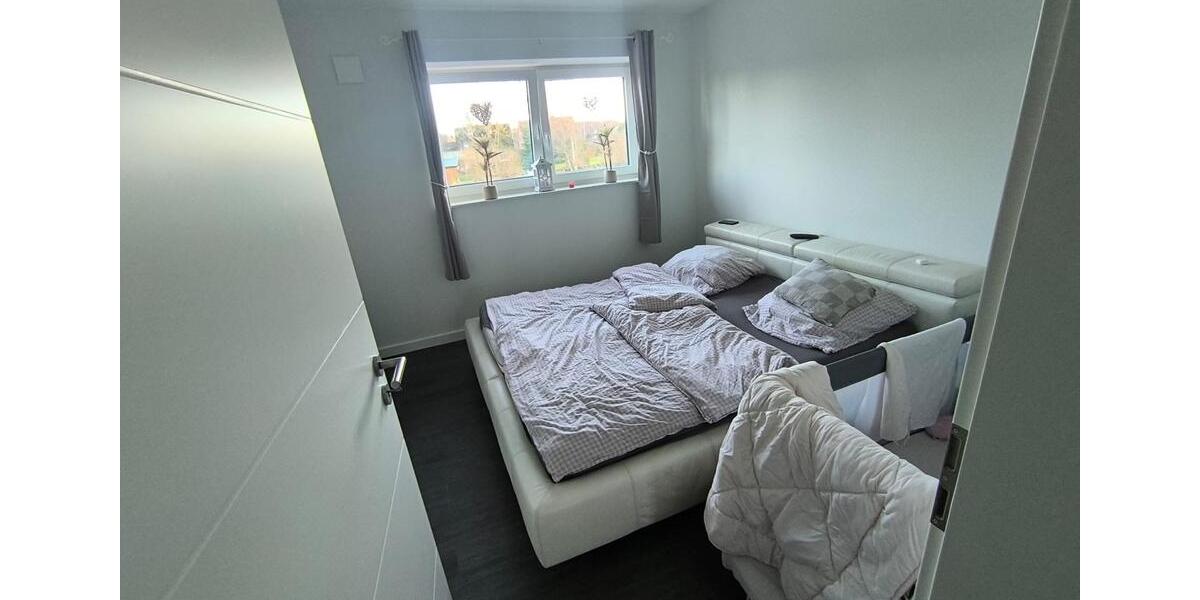 Etagenwohnung Albersdorf - 3 Zimmer, 84 m&sup2;, 1.050&euro; | Angebot:25302732