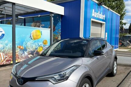 Toyota C-HR 110.000 km 16.990 &euro; Berlin 12627
