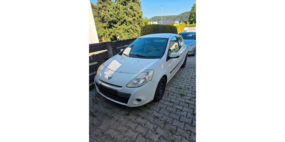 Renault Clio 150.000 km 1.300 &euro; Simbach 84359