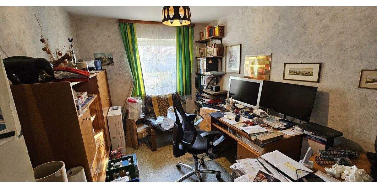 Zugreifen - Geräumiges Einfamilienhaus mit großem Garten zentral in Crailsheim zu verkaufen 7 zimmer