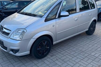 Opel Meriva 180.915 km 990 &euro; Peitz 03185