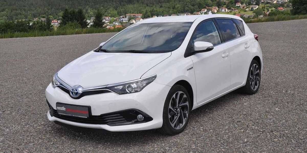 Toyota Auris 43.998 km 15.290 &euro; Dornstetten 72280
