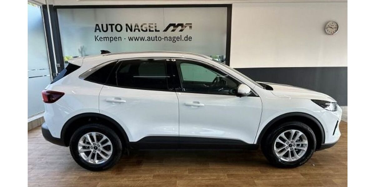Ford Kuga 2.000 km 42.790 &euro; Moers 47441