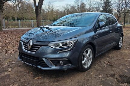 Renault Megane 75.500 km 9.900 &euro; Berlin 13409