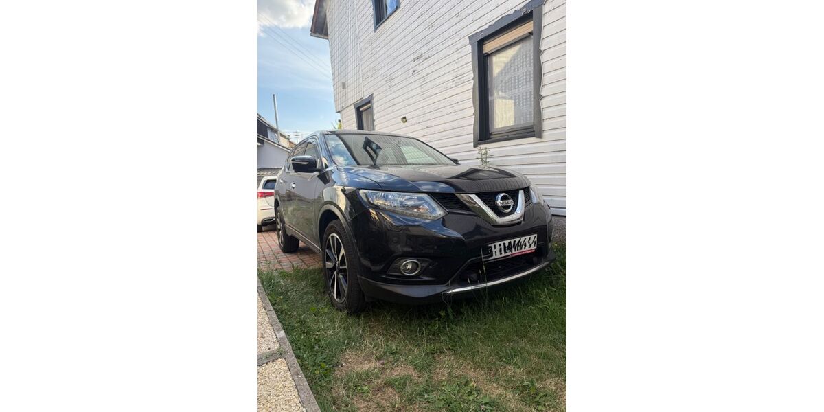 Nissan X-Trail 180.000 km 11.500 &euro; Pforzheim 75181