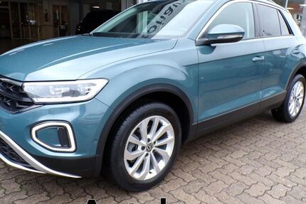 VW T-Roc 21.298 km 22.990 € Trittau 22946