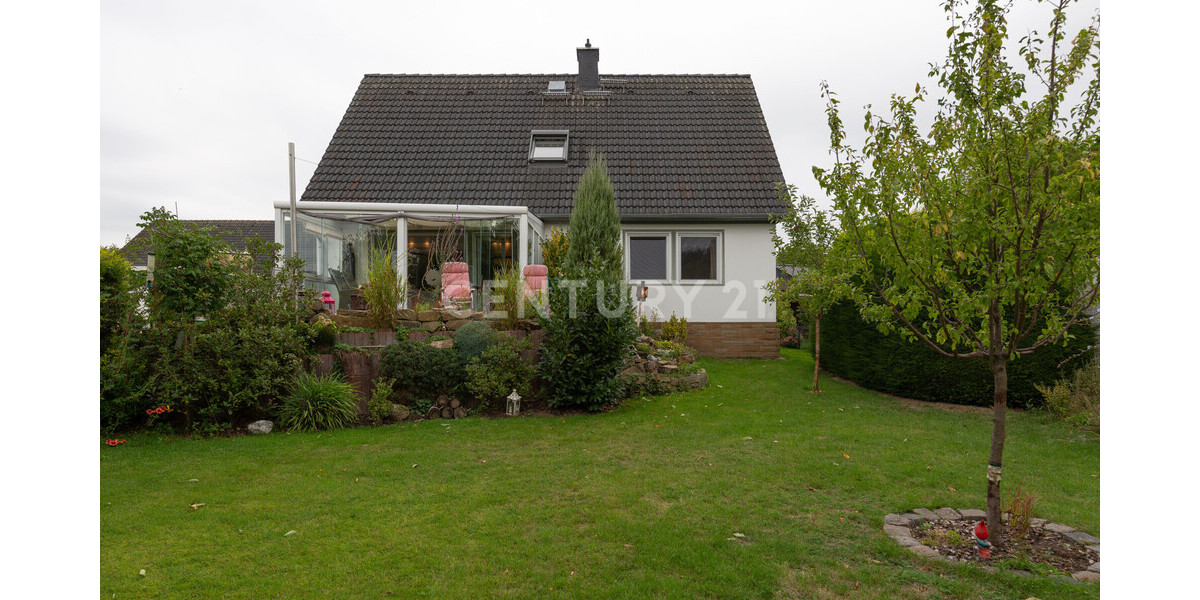Charmantes Zuhause mit großem Garten – finanzielle Vorteile durch Erbbaurecht nutzen - Einfamilienhaus Lünen | Angebot:23601538
