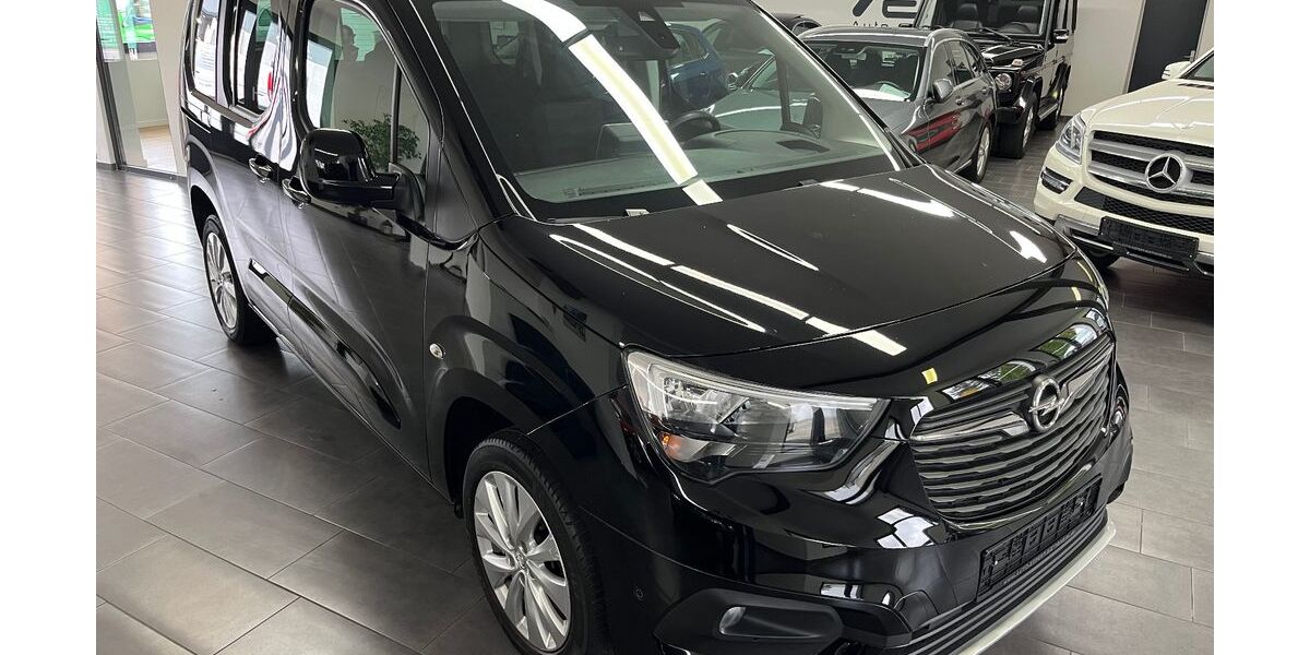 Opel Combo Life 96.400 km 17.999 &euro; Bietigheim-Bissingen 74321