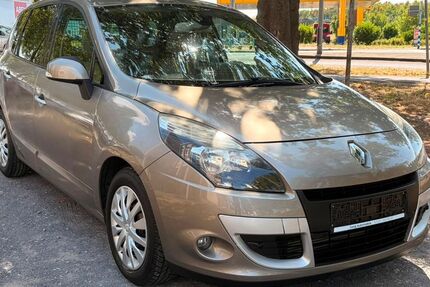 Renault Scenic 86.000 km 4.999 &euro; Köln 51107