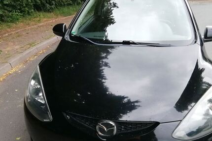 Mazda 2 138.000 km 2.950 &euro; Lübeck 23556