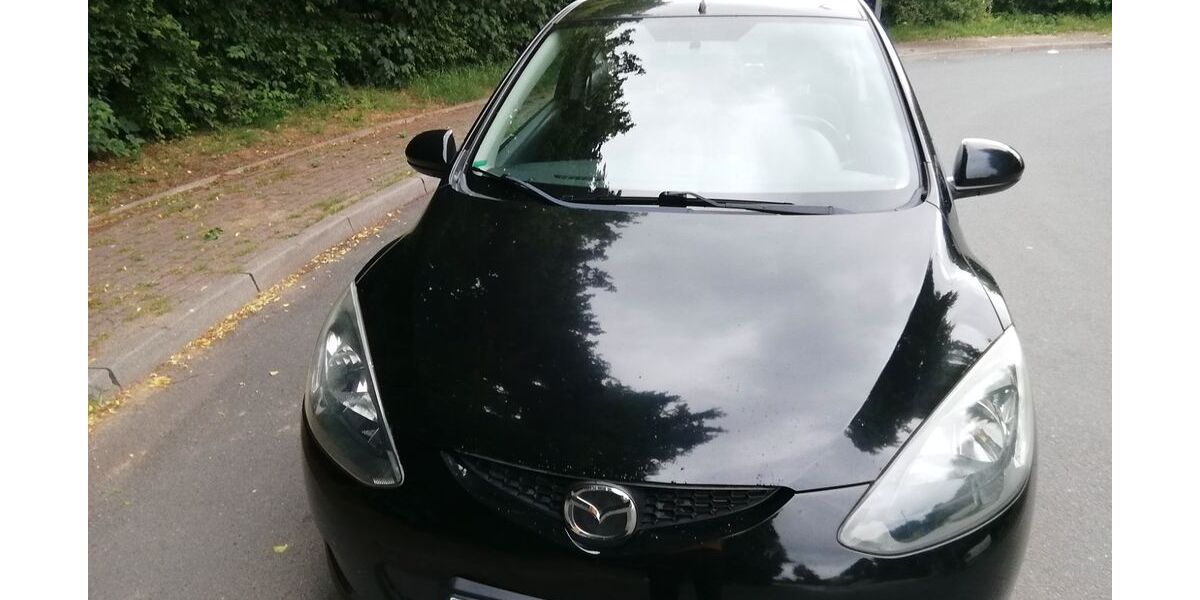 Mazda 2 138.000 km 2.950 &euro; Lübeck 23556