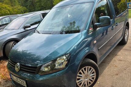 VW Caddy 142.300 km 7.999 &euro; Wolfsburg 38448