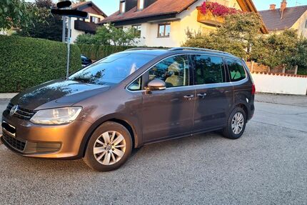 VW Sharan 225.268 km 8.450 € München 81825