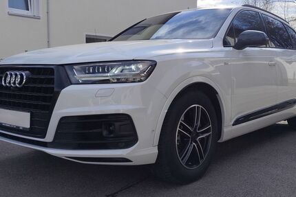 Audi Q7 145.000 km 42.200 &euro; Jettingen-Scheppach 89343